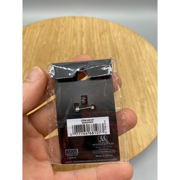 Deadpool Pewter Lapel Pin X-Men Logo X-Force Charm Back Disney Marvel Comics - Picture 2 of 4